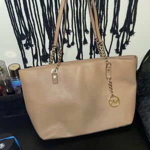 michael kors tan purse